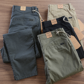 [LEVE 4 PAGUE 2] CALÇAS RETA EM SARJA PREMIUM MASCULINA (ESTILO E CONFORTO EM CADA PASSO!)